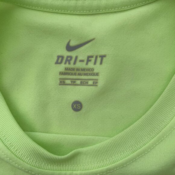 Bundle of 5 Nike Tops - Picture 12 of 16